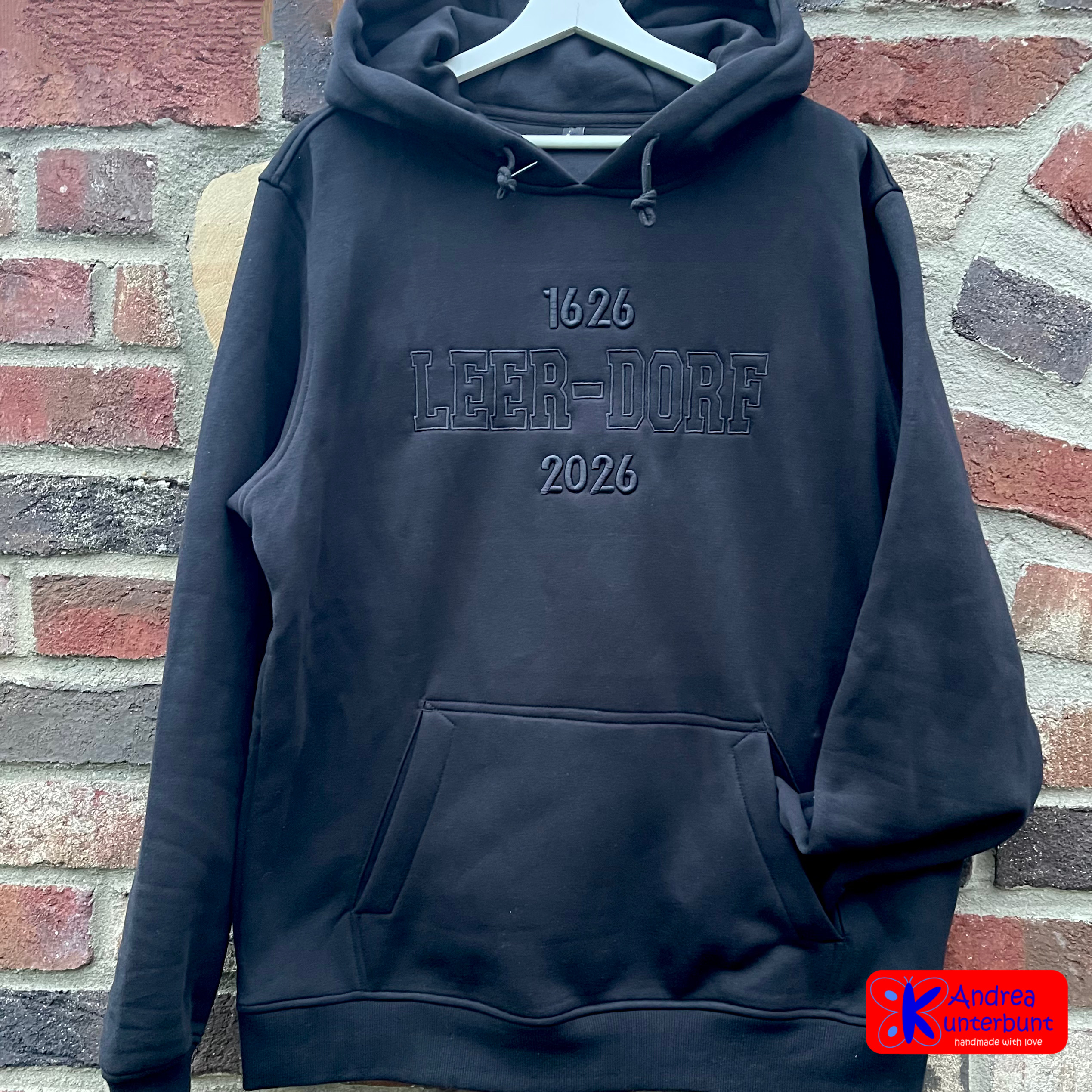 Leer-Dorf Hoodie *Black Edition*